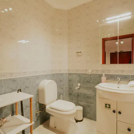 68 - Downtown * Ferrel (Leiria)